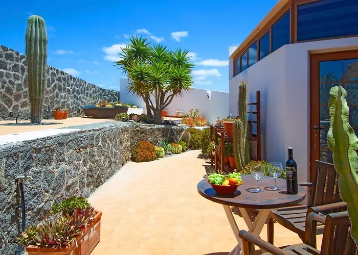 Casa *